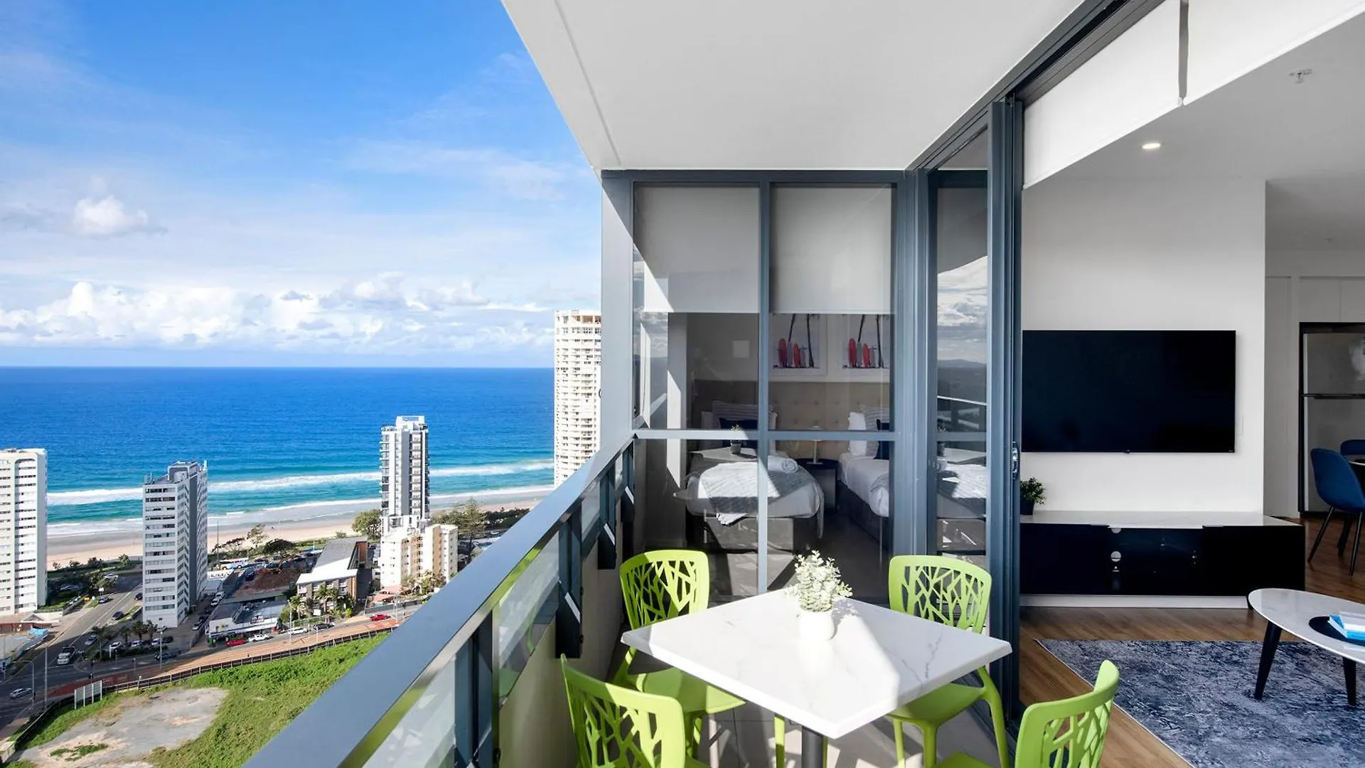 Ruby Apartments - Self Contained, Privately Managed Apartments Gold Coast